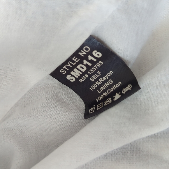 FINAL SALE 🌿POL BOTANICAL DRESS🌿 - Picture 8 of 8